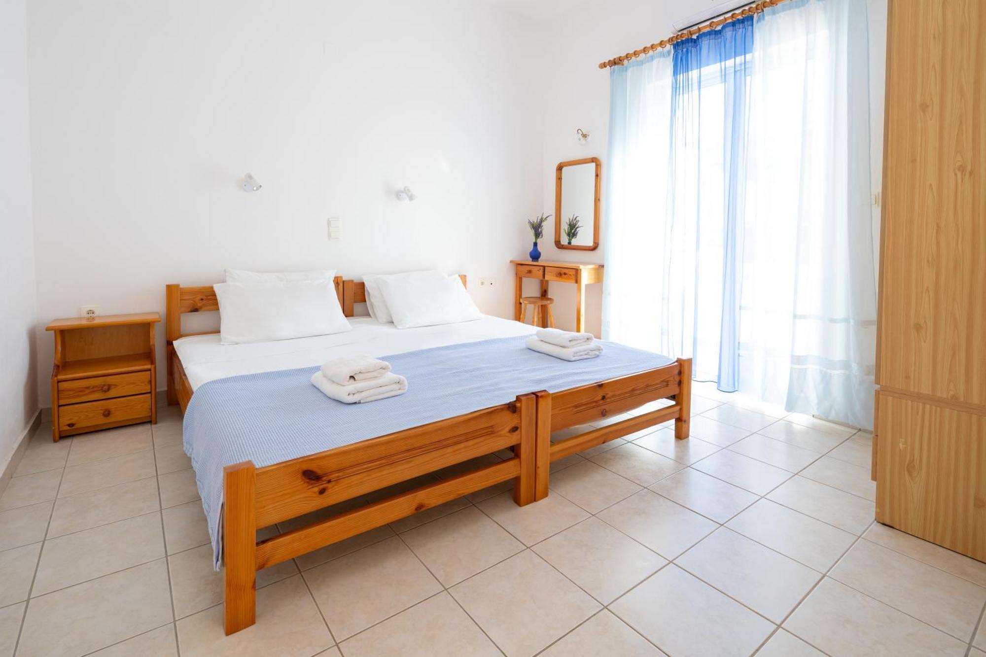 Alexis Apartments Stavrós Dış mekan fotoğraf