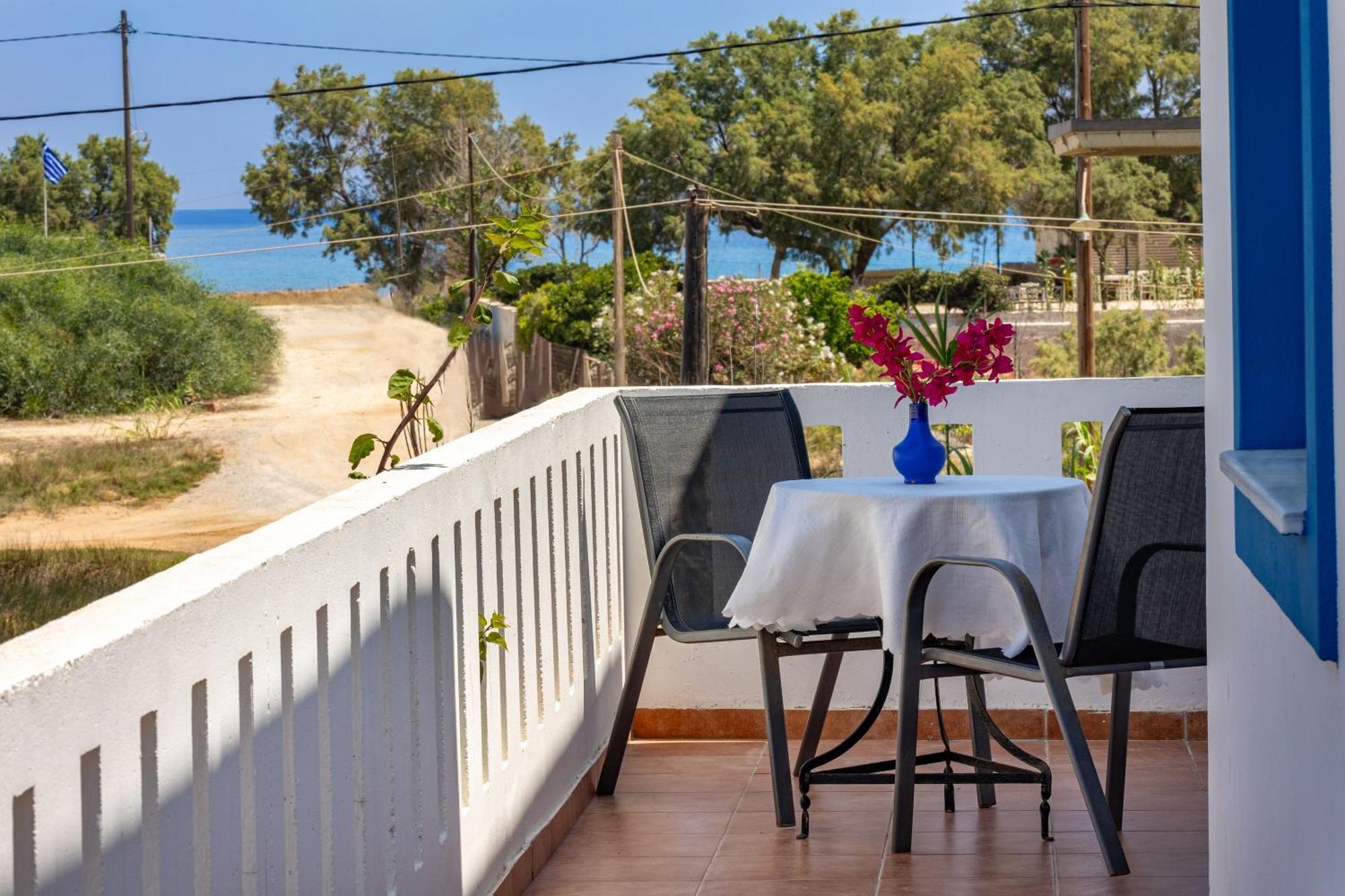 Alexis Apartments Stavrós Dış mekan fotoğraf