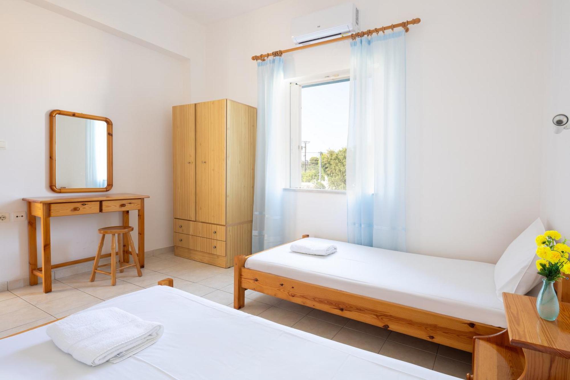 Alexis Apartments Stavrós Dış mekan fotoğraf