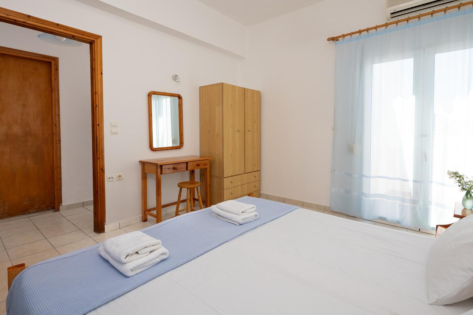 Alexis Apartments Stavrós Dış mekan fotoğraf