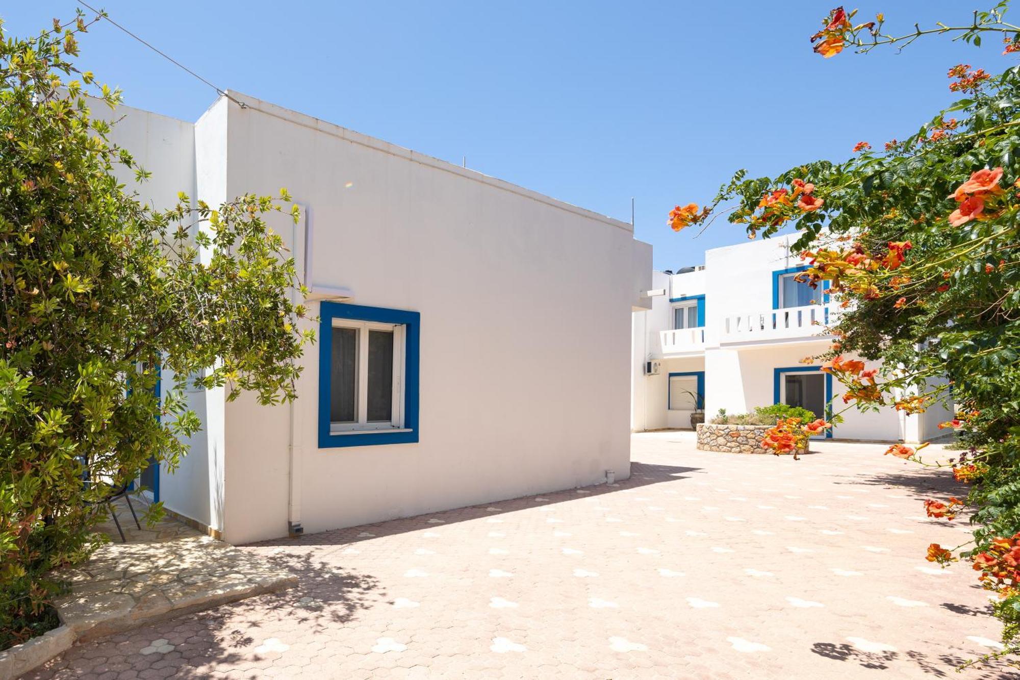 Alexis Apartments Stavrós Dış mekan fotoğraf