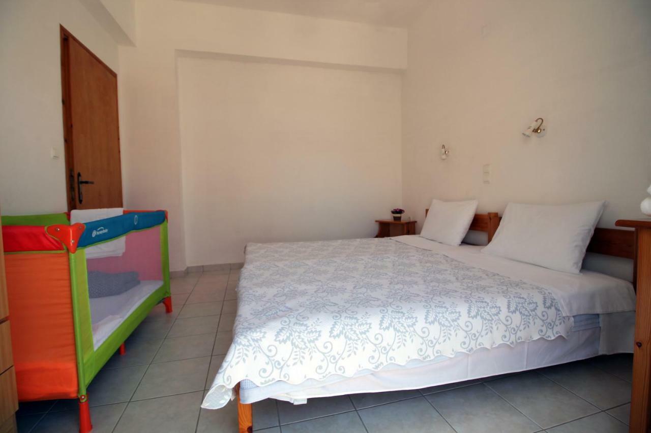 Alexis Apartments Stavrós Dış mekan fotoğraf