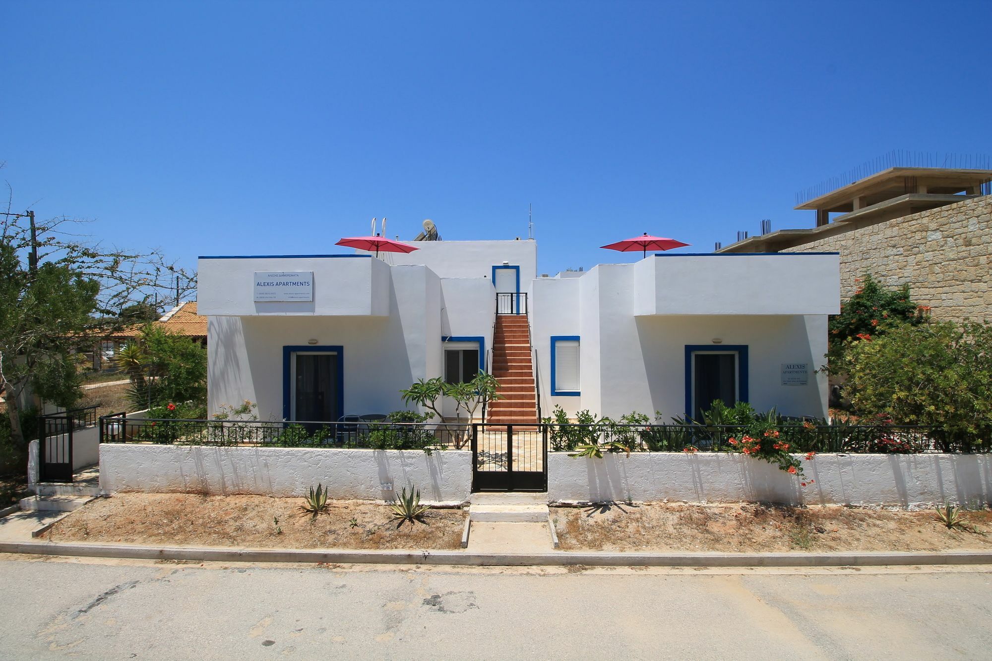 Alexis Apartments Stavrós Dış mekan fotoğraf